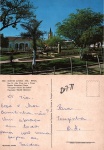 Cartão Postal Montes Claros, MG -  Praça Dr. João Alves com o Grupo Gonçalves Chaves, Editora Ambrosiana ref. 6703, usado, datado 23/07/1977