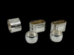 2 pares e 1 porta guardanapo em metal prateado, (metal com desgaste)