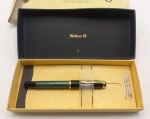 Caneta tinteiro Pelikan Souverän M400 (ou M600 vintage) "Stresemann" em resina de listras ve