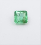 Esmeralda  Verde 0,55 ct 100% Natural. Peso total: 0,55 ct. Dimensão: 5 x 5 mm. Cor: Verde . Lapidação: Quadrada . Tratamento: 100% Natural . Origem: Brasil. Código: F-1725