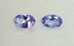 Par de Tanzanita  Roxo 1,08 ct 100% Natural. Peso total: 1,08 ct. Dimensão: 6 x 4 x  / 6 x 4 mm. Cor: Roxo . Lapidação: Oval . Tratamento: 100% Natural Código: F-1812