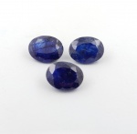 Lote de Safira Azul 7,35 ct  Peso total: 7,35 ct. Dimensão: 9 x 7  mm. Cor: Azul . Lapidação: Oval . Tratamento: glass filled Código: F-1988