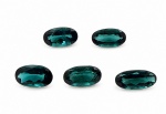 Lote de Turmalina Verde 4,41 ct 100% Natural. Peso total: 4,41 ct. Dimensão: 8 x 5 mm. Cor: Verde . Lapidação: Oval.  Quantidade: 5 unidades .  . Código: 3763