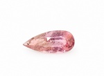 Topazio imperial Pessego 1,18 ct 100% Natural. Peso total: 1,18 ct. Dimensão: 10 x 4,5 mm. Cor: Pessego . Lapidação: Gota. Quantidade : 1 unidade. Código: 3772