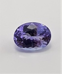 Tanzanita 100% natural Azul/Roxo 2,055 ct 100% Natural, Peso total: 2,055 ct, Dimensão: 8,75 x 6,6 x 4,85 mm, Cor: Azul/Roxo , Lapidação: Oval Facetado , Tratamento: Térmico , Código: F-975