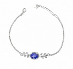 Linda e exclusiva Pulseira em Prata Esterlina 925 com banho em rodio branco e Tanzanita 100% Natural Exclusiva. Pedra Principal:Tanzanita / Cor da pedra principal:Roxa / Peso total da peça:2,77 gramas  /  Dimensão da pedra principal: 8 x 5,5 mm  / lapidacao: Oval