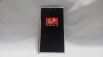 Folheto informativo da Ray-Ban, destacando a marca registrada Genuine Since 1937. O documento é produzido pela Luxottica Group S.p.A., fabricante oficial dos produtos Ray-Ban, com sede em Milão, Itália. Detalhes conforme fotos, _(ºLº)_ Caso necessite, tire todas suas dúvidas via atendimento personalizado por WhatsApp: (11) 98681-9377. Não deixe para última hora! Antecipadamente agradecemos pelo seu lance. Sem testes ou garantias futuras de originalidade, funcionalidade, material ou procedência.