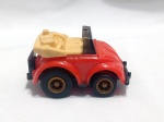 Carrinho colecionável vermelho modelo Fusca conversível carrinho de brinquedo vintage Takara Choro-Q A-9 da década de 1980.. Detalhes conforme fotos, _(ºLº)_ Caso necessite, tire todas suas dúvidas via atendimento personalizado por WhatsApp: (11) 98681-9377. Não deixe para última hora! Antecipadamente agradecemos pelo seu lance. Sem testes ou garantias futuras de originalidade, funcionalidade, material ou procedência.