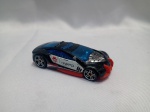 HOT WHEELS - Hot Wheels Speed Trap da polícia (HWPD), lançado originalmente em 2010. O modelo é caracterizado pela cor preta com detalhes em branco e vermelho, além de janelas azuis. A carroceria é feita de metal e plástico, em escala 1:64. Detalhes conforme fotos, _(ºLº)_ Caso necessite, tire todas suas dúvidas via atendimento personalizado por WhatsApp: (11) 98681-9377. Não deixe para última hora! Antecipadamente agradecemos pelo seu lance. Sem testes ou garantias futuras de originalidade, funcionalidade, material ou procedência.