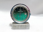 Relógio de mesa antigo da marca Coplastil, datado aproximadamente dos anos 80 ou 90. Sem testes. Detalhes conforme fotos, _(ºLº)_ Caso necessite, tire todas suas dúvidas via atendimento personalizado por WhatsApp: (11) 98681-9377. Não deixe para última hora! Antecipadamente agradecemos pelo seu lance. Sem testes ou garantias futuras de originalidade, funcionalidade, material ou procedência.