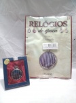 RELÓGIOS DE ÉPOCA - Relógio de bolso antigo, especificamente o modelo Listrado da coleção Relógios de Época da editora Salvat. Inclui o fascículo nº 15 com o relógio. Detalhes conforme fotos, _(ºLº)_ Caso necessite, tire todas suas dúvidas via atendimento personalizado por WhatsApp: (11) 98681-9377. Não deixe para última hora! Antecipadamente agradecemos pelo seu lance. Sem testes ou garantias futuras de originalidade, material ou procedência.