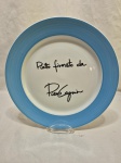 Lindo prato decorativo "Piatto Firmato da Piero Cagnin" , peça em  porcelana Schmidt pintada à mão. Medindo 30cm de diâmetro.