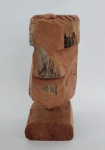 J. Bezerra, Cabeça, escultura de madeira, 20cm de altura e 9cm de largura