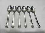 Jogo de 6 colheres de sopa em aço inox Wolff. Medindo 21cm de comprimento.