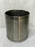 Lixeira, balde em aço inox escovado. Medindo 23cm x 25,5cm de altura.