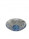 Lindo centro de mesa redondo de cristal francês, na cor azul, no estilo déco. -dim- 9x23cm