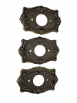 Montalto - Kit com 3 espelhos de tomada antigos em bronze, em estilo colonial. -dim- 9x13cm.