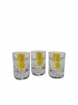 Strauss | Lote com 3 copos de shot em cristal lapidado da linha `Gold Collection` da marca Strauss, 24% PbO. -dim- 6cm de altura.