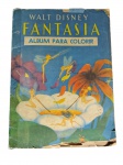 Walt Disney | Raríssimo livro de colorir original Walt Disney copright 1940 — peça histórica e de altíssimo valor para colecionadores da cultura pop e da animação clássica. Marcas do tempo, algumas ilustrações ja pintadas  -dim- 27x37cm.
