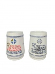 Lote composto por 2 canecas de chopp do 2° festival da cerveja da Guanabara produzidas em cerâmica branca esmaltada. -dim- 17,5cm A.