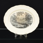 FAIANÇA INGLESA, uma (1) travessa oval, marca  W. H. GRINDLEY & Co (fundada em 1880 por William Harry Grindley em parceria com J & G. Meakin; 1884 terminou a parceria; 1926 morreu Grindley; 1960 Alfred Clough assume a empresa; 1991 fechou a fabrica), série ou modelo SCENES AFTER CONSTABLE, tomada: NOON, tonalidade preta sobre fundo branco amarelado, ínfimas manchas e craquejados, medindo 28 x 23,5 cm, vide foto.