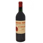 Vinho tinto Château Figeac da safra de 1985. Premier Grand Cru Classé de Saint-Émilion, Bordeaux.
