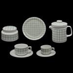 KAHLA, Alemanha - Conjunto de peças para café e chá em porcelana alemã. Apresenta padrão quadriculado verde, sob fundo branco. Constando de  peças, sendo:1 Bule (14 x 14 cm), 1 açucareiro (8 x 11 cm), 5 xícara para chá com seus pires (6 x 10 cm / 15 cm pires), 10 xícaras para café com pires (5 x 9 cm / 12 cm pires) e 6 prato para bolo (20 cm). Fundada no século XIX, famosa mundialmente pela alta qualidade, elegância e durabilidade de suas peças de mesa e louças finas.