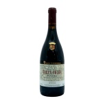 Vinho tinto português Casa Ferreirinha Barca Velha safra de 2000. Produzido na prestigiada região do Douro, o Barca-Velha é considerado o vinho tinto mais icônico e célebre de Portugal.