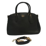 COACH  Bolsa de mão carryall em couro preto com compartimento triplo. 22 x 34 cm. 20 cm (alça de mão.) 54 cm (alça maior). Bolsa nova, sem uso.