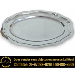 WOLFF - TRAVESSA, PARTE DE SERVIÇO DE MESA, EXECUTADA EM AÇO INOXIDÁVEL, APRESENTANDO FORMATO OITAVADO TRABALHADO COM GOMOS, COM BORDAS ONDULADAS, ALÇAS LATERAIS INTEGRADAS, MEDINDO 45 X 31 CM. APRESENTA MARCAS DO TEMPO, USO, DESGASTES E/OU IMPERFEIÇÕES COMPATÍVEIS COM SUA UTILIZAÇÃO E ESTADO DE CONSERVAÇÃO, CONFORME FOTOS EXTRAS. ESCLAREÇA TODAS AS DÚVIDAS ANTES DE EFETUAR SEU LANCE, QUE SERÁ CONSIDERADO IRREVOGÁVEL E IRRETRATÁVEL. CONSULTE PREVIAMENTE OS TERMOS E CONDIÇÕES DISPONÍVEIS NO SITE. CONTATO VIA TELEFONE OU WHATSAPP: (21) 98264-3000. 