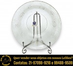WHEATON – SALADEIRA, LINHA PREMIUM, EXECUTADA EM VIDRO, , APRESENTANDO CORPO CIRCULAR COM ACABAMENTO TEXTURIZADO E DETALHES EM RELEVO COM MOTIVOS DE ESPIRAIS, REPRESENTANDO CARACÓIS, AO LONGO DA BORDA , MEDINDO 6,5 X 24 CM. NUNCA USADA. APRESENTA MARCAS DO TEMPO, USO, DESGASTES E/OU IMPERFEIÇÕES COMPATÍVEIS COM SUA UTILIZAÇÃO E ESTADO DE CONSERVAÇÃO, CONFORME FOTOS EXTRAS. ESCLAREÇA TODAS AS DÚVIDAS ANTES DE EFETUAR SEU LANCE, QUE SERÁ CONSIDERADO IRREVOGÁVEL E IRRETRATÁVEL. CONSULTE PREVIAMENTE OS TERMOS E CONDIÇÕES DISPONÍVEIS NO SITE. CONTATO VIA TELEFONE OU WHATSAPP: (21) 98264-3000.