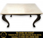 MESA DE CENTRO, ESTILO LUÍS XV, TAMPO EM MÁRMORE, ESTRUTURA EM MADEIRA NOBRE, APRESENTANDO SAIA RICAMENTE ESCULPIDA EM MOVIMENTOS SINUOSOS E FOLHAS, PERNAS ESCULPIDAS E RECURVAS E PÉS, DITO PEIDS CABRIOLE, MEDINDO 50 X 78 X 47 CM. APRESENTA MARCAS DO TEMPO, USO, DESGASTES E/OU PEQUENAS IMPERFEIÇÕES COMPATÍVEIS COM SUA UTILIZAÇÃO E ESTADO DE CONSERVAÇÃO, CONFORME FOTOS EXTRAS. INFORMAMOS AINDA QUE NÃO REALIZAMOS EMBALAGEM DE MÓVEIS, SENDO A RETIRADA, ACONDICIONAMENTO, PROTEÇÃO E TRANSPORTE DE TOTAL RESPONSABILIDADE DO ARREMATANTE E/OU TRANSPORTADOR CONTRATADO. ESCLAREÇA TODAS AS DÚVIDAS ANTES DE EFETUAR SEU LANCE, QUE SERÁ CONSIDERADO IRREVOGÁVEL E IRRETRATÁVEL. CONSULTE PREVIAMENTE OS TERMOS E CONDIÇÕES DISPONÍVEIS NO SITE. CONTATO (21) 98264-3000.