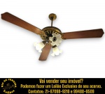 VENTILADOR DE TETO COM TRÊS PÁS, ESTILO CLÁSSICO, CORPO CENTRAL TRABALHADO COM ABERTURAS E LUMINÁRIA INTEGRADA COM TRÊS PONTOS DE LUZ, APRESENTANDO ESTRUTURA EM LATÃO COM ACABAMENTO PATINADO, PÁS EM MADEIRA, CÚPULAS EM VIDRO FOSCO COM BORDAS ONDULADAS. NÃO FORAM TESTADOS ESTADO DE FUNCIONAMENTO, INTEGRIDADE E/OU FUNCIONALIDADES DO ITEM. TRATA-SE DE PEÇA ELETROELETRÔNICA USADA, SENDO QUE EVENTUAIS TESTES E VERIFICAÇÕES REALIZADOS DURANTE A CATALOGAÇÃO REFLETEM APENAS AS CONDIÇÕES OBSERVADAS NAQUELE MOMENTO, DESTACANDO OXIDAÇÃO, CONFORME FOTOS EXTRAS. TODAVIA, MANUSEIO, TRANSPORTE, ARMAZENAMENTO E NOVA INSTALAÇÃO, NÃO OFERECEMOS QUALQUER TIPO DE GARANTIA DE FUNCIONAMENTO APÓS A RETIRADA E/OU ENTREGA, DEVENDO O ARREMATANTE CONSIDERAR TAIS CONDIÇÕES PREVIAMENTE À ARREMATAÇÃO. ESCLAREÇA TODAS AS DÚVIDAS ANTES DE EFETUAR SEU LANCE, QUE SERÁ CONSIDERADO IRREVOGÁVEL E IRRETRATÁVEL. CONSULTE PREVIAMENTE OS TERMOS E CONDIÇÕES DISPONÍVEIS NO SITE. CONTATO (21) 98264-3000.
