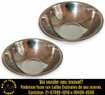 CONJUNTO PARA SALADAS EXECUTADO EM AÇO INOXIDÁVEL COMPOSTO POR DOIS BOWLS, SENDO: UM, MEDINDO 7 X 24,5 CM E UM, MEDINDO 10 X 35,5 CM. APRESENTAM MARCAS DO TEMPO, USO, DESGASTES E/OU IMPERFEIÇÕES COMPATÍVEIS COM SUA UTILIZAÇÃO E ESTADO DE CONSERVAÇÃO, DESTACANDO BICADO NA PONTA DO BICO DO BULE PARA CAFÉ, CONFORME FOTOS EXTRAS. ESCLAREÇA TODAS AS DÚVIDAS ANTES DE EFETUAR SEU LANCE, QUE SERÁ CONSIDERADO IRREVOGÁVEL E IRRETRATÁVEL. CONSULTE PREVIAMENTE OS TERMOS E CONDIÇÕES DISPONÍVEIS NO SITE. CONTATO VIA TELEFONE OU WHATSAPP: (21) 98264-3000.