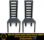 2 CADEIRAS EM COURO MEDINDO 70X50X45CM.