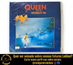 QUEEN - DISCO VINIL/LP LIVE AT WEMBLEY '86 (79 9602 1/79 9603 1), ÁLBUM DUPLO, GRAVADORA EMI, ANO 1992, ACOMPANHADO DE CAPA DE PAPELÃO, ENCARTE, PLÁSTICO INTERNO E PLÁSTICO EXTERNO. O REFERIDO ACERVO COMPÕE-SE, EM SUA MAIORIA, DE PEÇAS USADAS, EM DIFERENTES ESTADOS DE CONSERVAÇÃO E, PORTANTO, PODEM CONTER DESGASTES NATURAIS REFERENTES À AÇÃO DO TEMPO E/OU DO MANUSEIO, ENTRE ELES: SINAIS DE USO, CHIADOS, ESTALOS, RISCOS SUPERFICIAIS, MANCHAS DE GUARDADO, PERDA DE VALIDADE, FALTAS DE CAPAS OU QUAISQUER DESGASTES. CASO NECESSITE DE OUTRAS INFORMAÇÕES ADICIONAIS, BEM COMO PEDIDO DE FOTOS DETALHADAS, DEVERÃO SER SOLICITADAS ATRAVÉS DE NOSSOS CANAIS DE ATENDIMENTO: ADMINISTRATIVO: (21) 97098-9216, ORGANIZAÇÃO: (21) 98264-3000 E (21) 98234-3000, LOGÍSTICA: (21) 99488-9509. NÃO ACEITAREMOS RECLAMAÇÕES POSTERIORES.