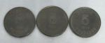 Conjunto composto por 3 moedas brasileiras de 5 Cruzados, formando a sequência completa de anos deste tipo: 1986, 1987 e 1988.