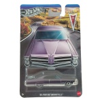 Miniatura Hot Wheels ’65 Pontiac Bonneville, lançamento 2025, da série Silver Series – Pontiac, número 3/5, em escala aproximada 1/64, produzida pela Mattel. Modelo com acabamento em tom púrpura metálico, detalhes cromados e rodas de estilo clássico, reproduzindo o Pontiac Bonneville 1965. Edição especial da linha Hot Wheels Silver Series, coleção temática composta por cinco modelos Pontiac. Exemplar lacrado em sua embalagem original, com eventuais sinais de armazenamento e manuseio na cartela, conforme fotos. Produto exatamente das fotos do anúncio.