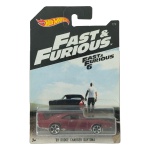 Hot Wheels ’69 Dodge Charger Daytona, miniatura em metal na escala aproximada 1/64, lançamento 2017, integrante da coleção temática Fast & Furious, inspirada no filme Velozes & Furiosos 6, número 7/8 da série. Reproduz o icônico Dodge Charger Daytona 1969 utilizado por Dominic Toretto no filme, com carroceria em tom vinho/vermelho escuro, grande aerofólio traseiro característico, rodas esportivas e detalhes fiéis ao veículo. Edição licenciada Fast & Furious, apresentada em cartela temática especial com imagem do filme. Miniatura lacrada em sua embalagem original, com sinais de armazenamento e desgaste na cartela, especialmente nas extremidades, conforme fotos. Excelente exemplar para colecionadores de Hot Wheels, Dodge e da franquia Velozes & Furiosos. Produto exatamente das fotos do anúncio.