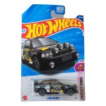 Hot Wheels Mattel – Ford Escort – miniatura colecionável em escala 1/64, edição 2025 da linha HW Compact Kings, nº 4/10 da série e 113/250 da coleção principal. Modelo inspirado no Ford Escort RS Cosworth, apresentado em preto com grafismos de competição em branco, cinza e amarelo, número 17 nas laterais e decoração com logotipos Toyo Tires, Bilstein e Sparco. Rodas AeroDisc cinza. Código JBB17. Fabricada na Malásia. Miniatura lacrada em sua embalagem original, apresentando sinais de armazenamento na cartela conforme fotos. Produto exatamente das fotos do anúncio.