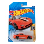 Hot Wheels Mattel – ’95 Mazda RX-7 – miniatura colecionável em escala 1/64 da série HW Turbo, edição 2020, nº 4/5 e 43/250. Modelo Mazda RX-7 FD 1995 na cor laranja, com faixas pretas e brancas, grafismos Mazdaspeed e número 7, rodas esportivas e interior cinza. Código GHD02. Fabricada na Malásia. Miniatura lacrada em sua embalagem original, apresentando sinais de armazenamento e desgastes na cartela, conforme fotos. Produto exatamente das fotos do anúncio.