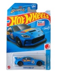 Hot Wheels Mattel – Toyota GR86 Cup – HW J-Imports 10/10 – Nº 203/250 – New for 2024 – miniatura em escala 1/64, na cor azul, inspirada no Toyota GR86 Cup de competição nº 70 pilotado por Toni Breidinger. Modelo com decoração Hot Wheels, grafismos de competição e aerofólio traseiro. Referência HRY77. Miniatura lacrada em sua embalagem original, que apresenta sinais de armazenamento conforme fotos. Produto exatamente das fotos do anúncio.