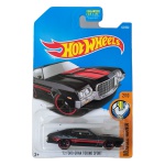 Hot Wheels Mattel – ’72 Ford Gran Torino Sport – Muscle Mania 2/10 – Nº 122/250 – 2016 – miniatura colecionável em escala 1/64, carroceria na cor preta com grafismos e chamas em vermelho e cinza, interior cromado e rodas MC5 pretas com aro vermelho cromado. Referência DHX37. Fabricado na Malásia. Miniatura lacrada em sua embalagem original, apresentando leves sinais de armazenamento na cartela, conforme fotos. Produto exatamente das fotos do anúncio
