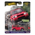 Hot Wheels Premium Mattel, miniatura em escala 1/64 do Mitsubishi Pajero Evolution, integrante da coleção Car Culture – Terra Trek, nº 5/5, edição 2024. Modelo na cor vermelha, com acabamento detalhado, carroceria e chassi em metal (Metal/Metal) e pneus de borracha Real Riders. Código HRV89. Fabricado na Tailândia. Produto lacrado em sua embalagem original, conforme fotos. Produto exatamente das fotos do anúncio.