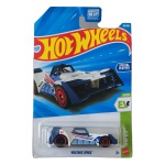 Hot Wheels Voltage Spike – miniatura em escala 1/64, integrante da coleção HW EV, nº 8/10 e 85/250 da coleção principal. Versão em branco e azul com detalhes vermelhos, rodas estilizadas e recurso `Special Feature`, com partes aerodinâmicas móveis na dianteira e traseira. Modelo de veículo elétrico de competição criado pela Hot Wheels. Lançamento 2026. Miniatura lacrada em sua embalagem original, conforme fotos. Produto exatamente das fotos do anúncio.