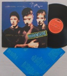 LP CAPITAL INICIAL - TODOS OS LADOS C/ ENCARTE // CAPA CONFORME FOTOS // DISCO EM MUITO BOM ESTADO // PODE CONTER RISCOS QUE CAUSAM CHIADOS, RUÍDOS OU PULOS