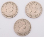 Lote composto de 3 moedas de 100 Réis, anos 1901. Diâmetro: 2cm.
