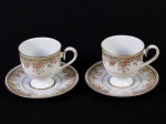 NORITAKE IRELAND - Par de xícaras para chá e pires em porcelana esmaltada e vitrificada, com decoração floral. Altura das xícaras: 8,5cm.