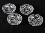 Conjunto de 04 bolws em cristal translúcido. Med. 04 x 11 cm ( apresentam impercepitíveis bicados na borda