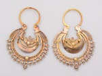 Par de brincos em ouro 18k. (Estilo cigana)